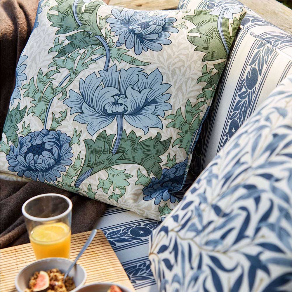 Chrysanthemum Indigo & Bayleaf Fabric