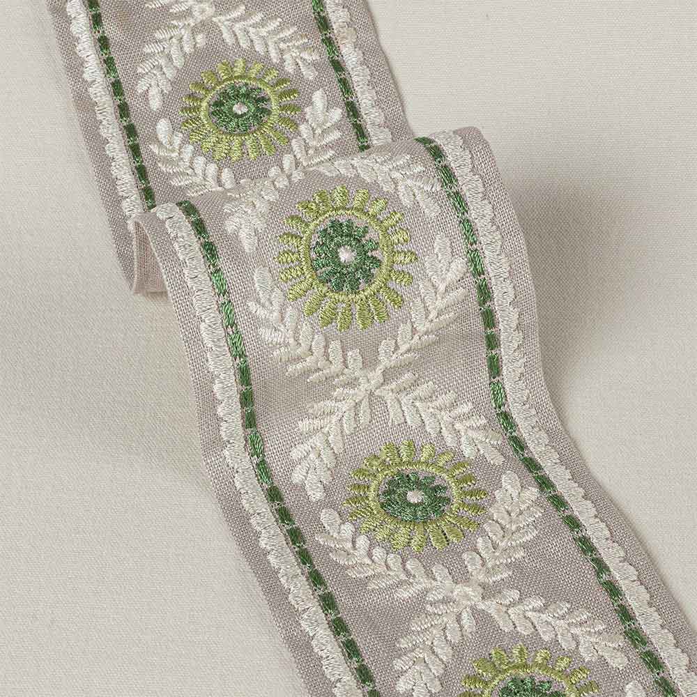 Rosario Leaf Green Passementerie