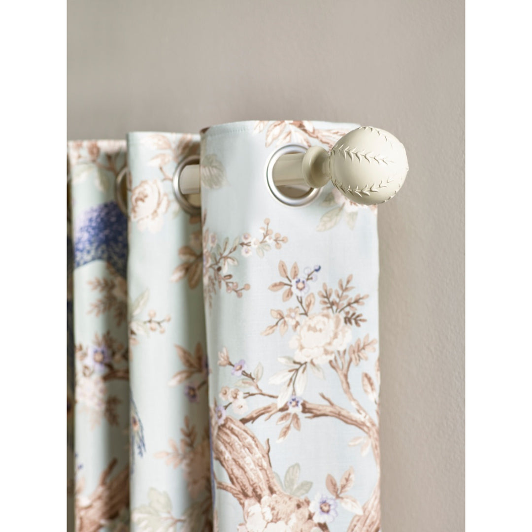 Laura Ashley 28mm Swirl Pole in Cream