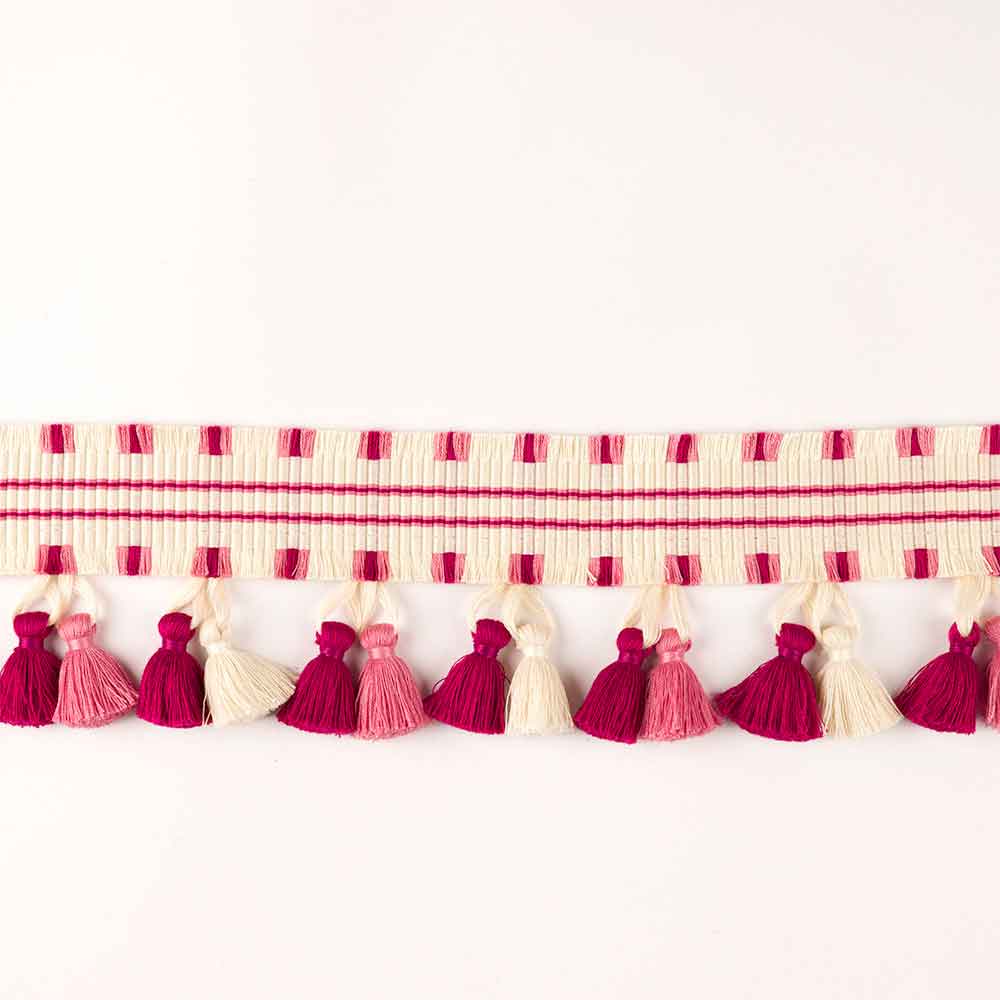 Pia Fuchsia Passementerie