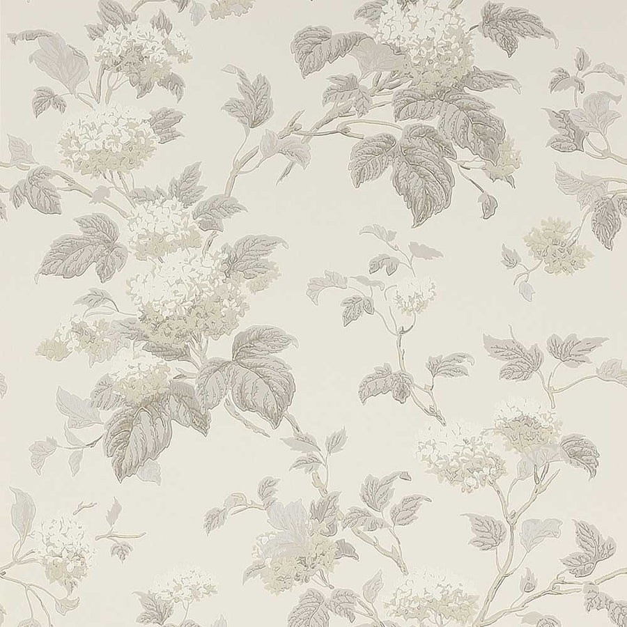 Colefax & Fowler Chantilly Wallpaper | Silver | 7816/10
