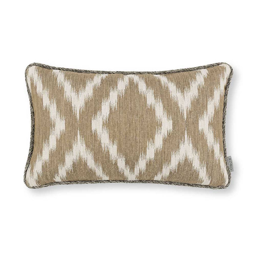 Odie Oatmeal Cushions by Romo - RC756/04 | Modern 2 Interiors